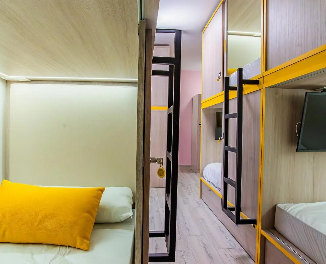 Aptc Etxea Vitoria-Gasteiz Hostel
