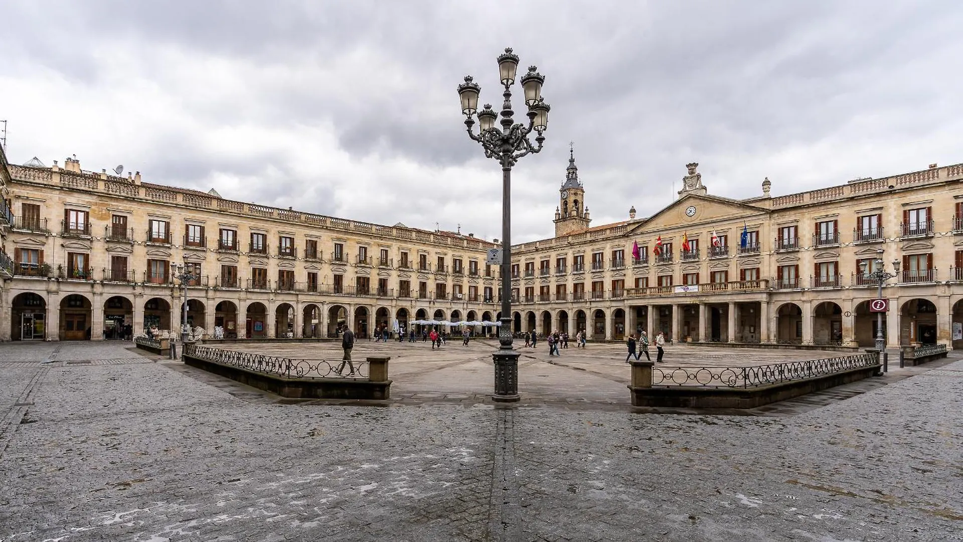 Hostel Aptc Etxea Vitoria-Gasteiz